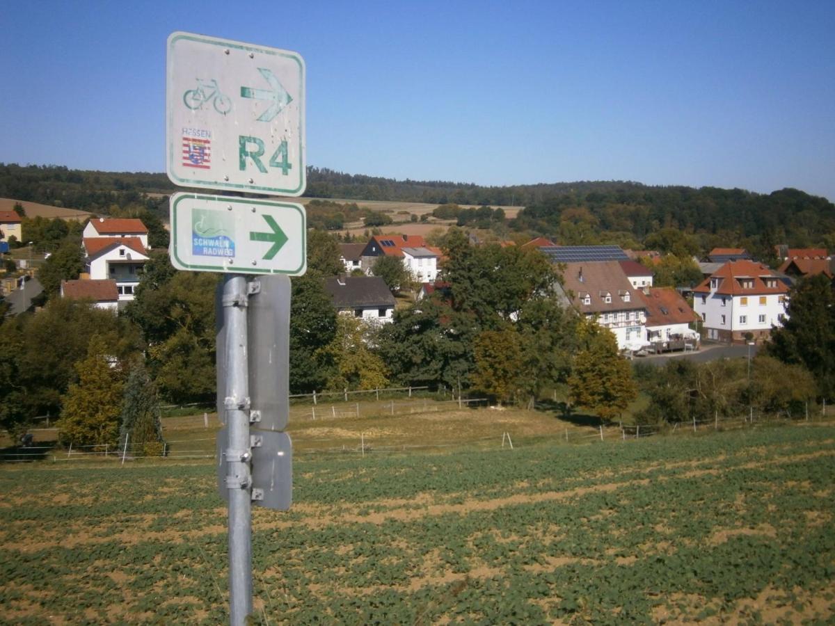 Ferienwohnung An Der Schlier Neuental Экстерьер фото